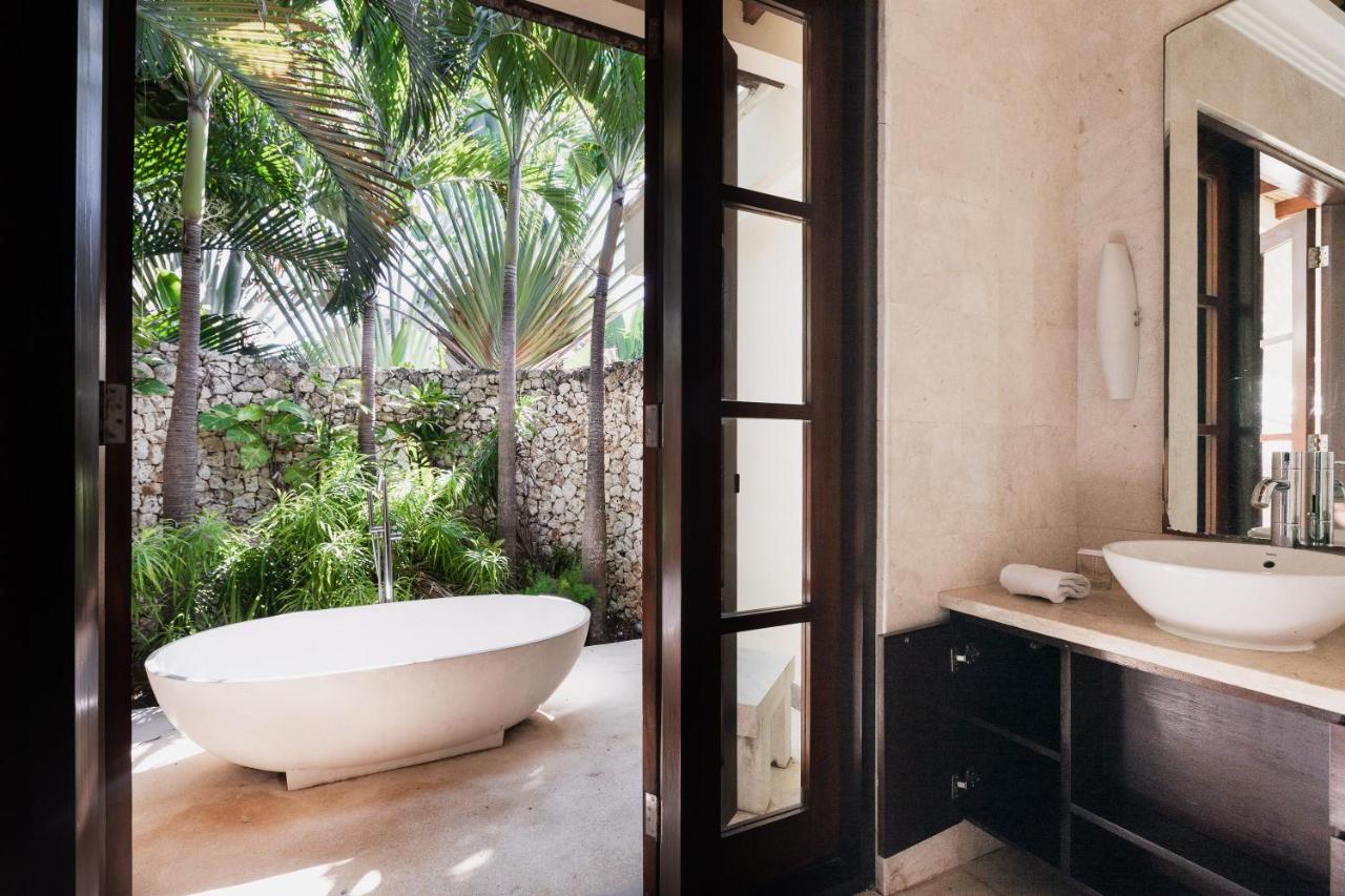 Top 5 star BALI RESORT VILLA KARUNA 4 bedrooms - 3