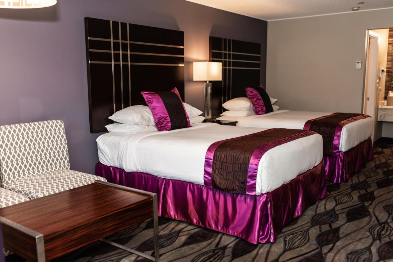 Gateway Inn and Suites — photo 10