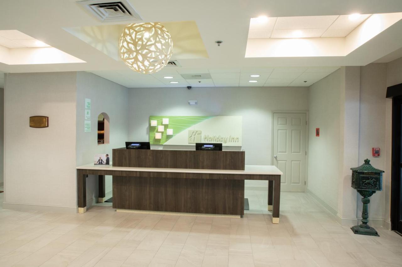 Travelers Inn and Suites Raleigh — photo 19