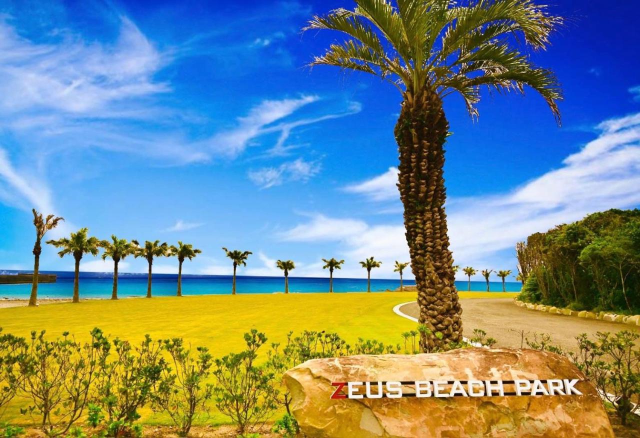 Image: Zeus Beach Park