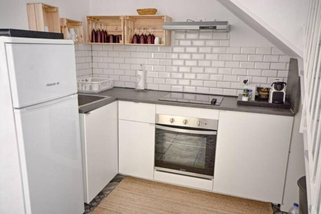 Old Charming Faro Apartment - 3