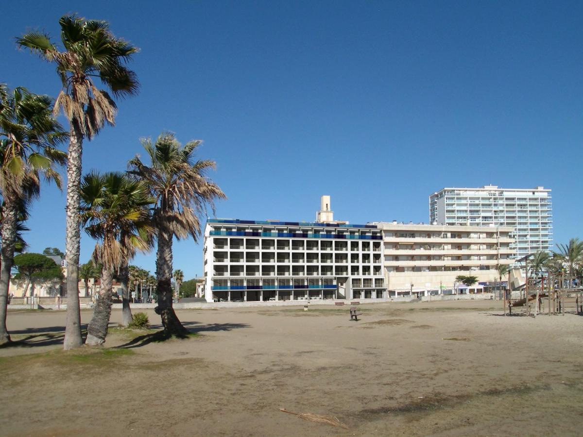 Hotel, plaża: Hotel Brisamar Suites