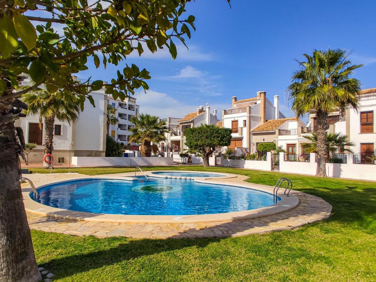 villamartin 2 bed 2 bath holiday apartment, Dehesa De ...