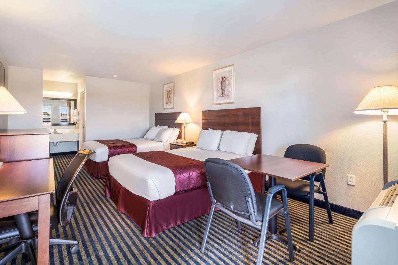 Great Value Inn — photo 18