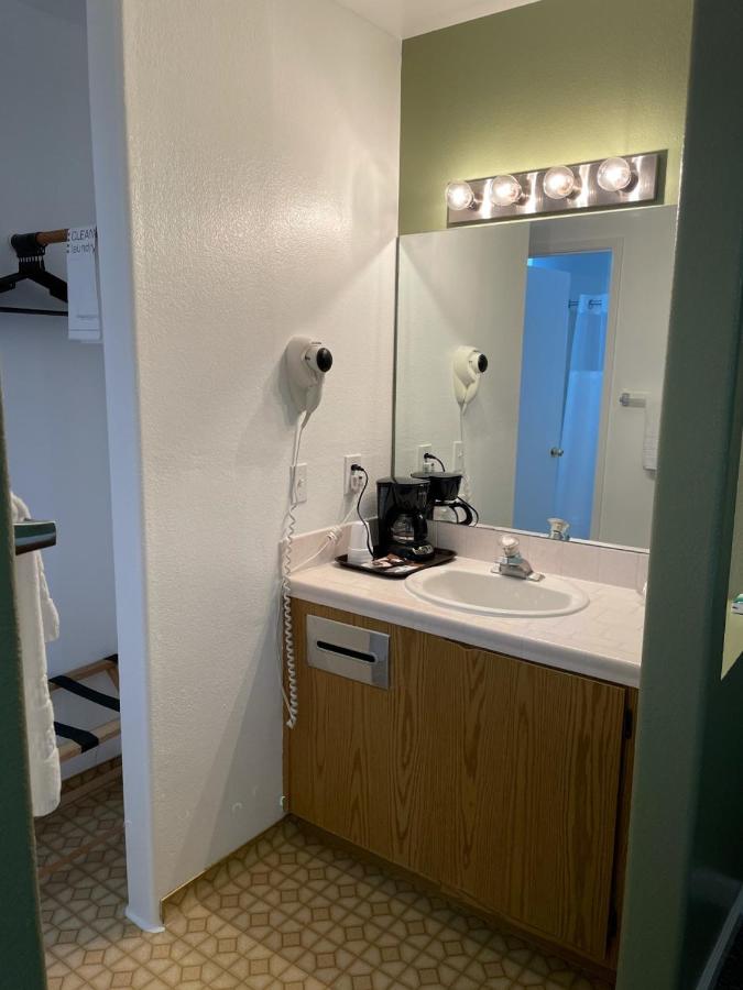 Murphy's Motel — photo 3
