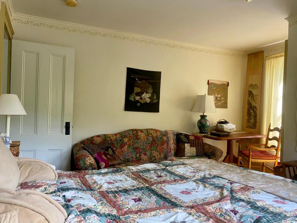 Doyles Guest House — photo 22