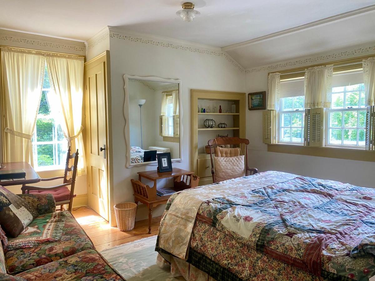 Doyles Guest House — photo 20