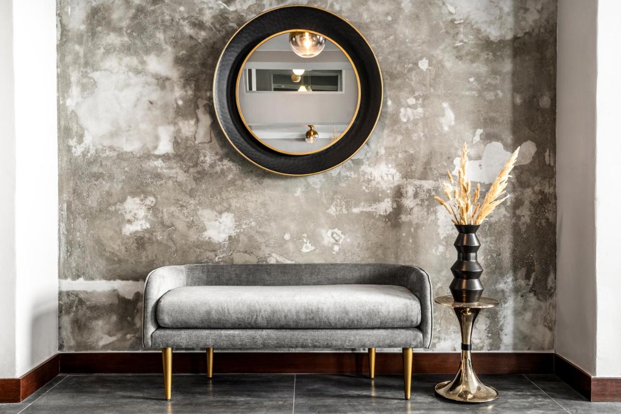 EL Colonial Open Bar Adults Only - 2