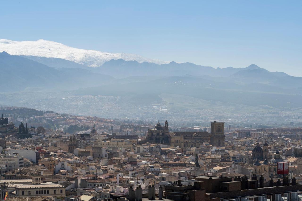 Atico Top Granada, Penthouse, 18-19th floor, City Centre ...