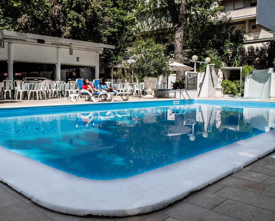 Hotel Carillon, Bellaria-Igea Marina – Updated 2022 Prices