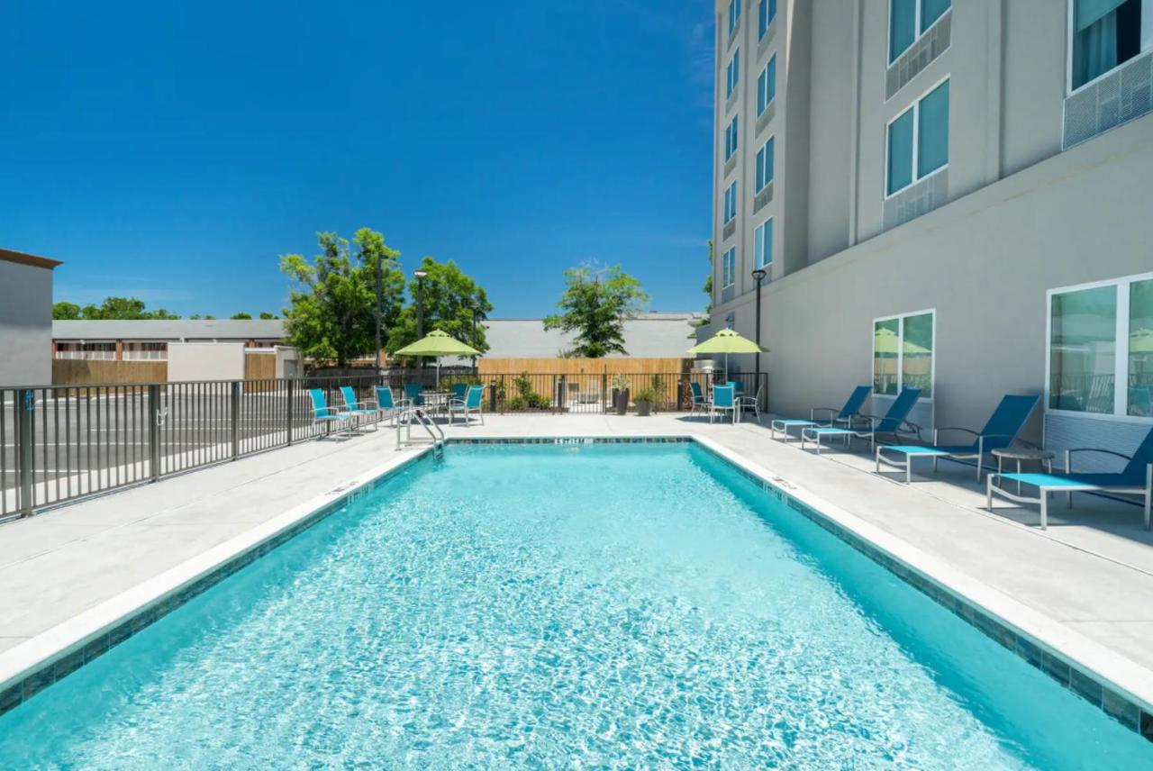 La Quinta Inn & Suites Mobile I-65-Airport Boulevard. — photo 4