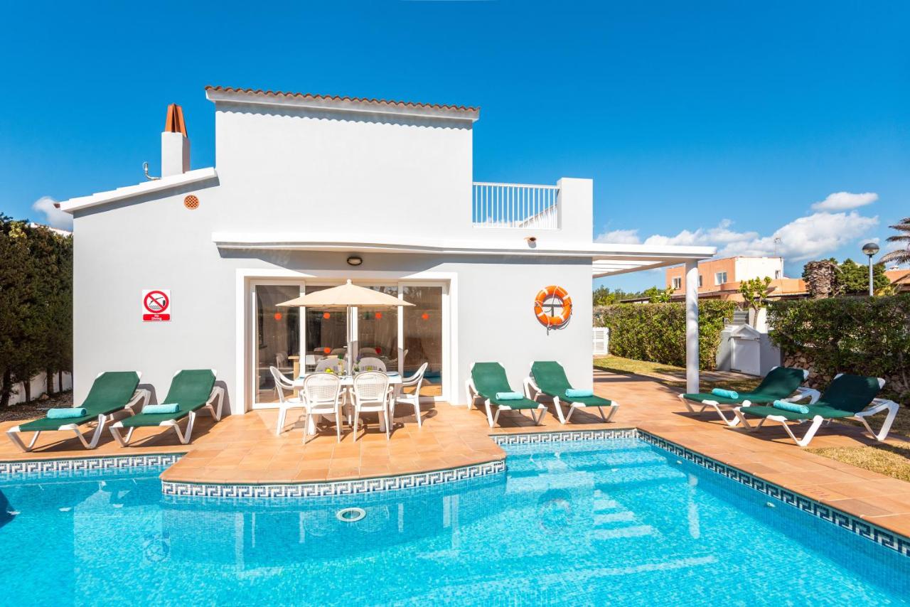 VILLA MARTA, Cala Blanca – Bijgewerkte prijzen 2022