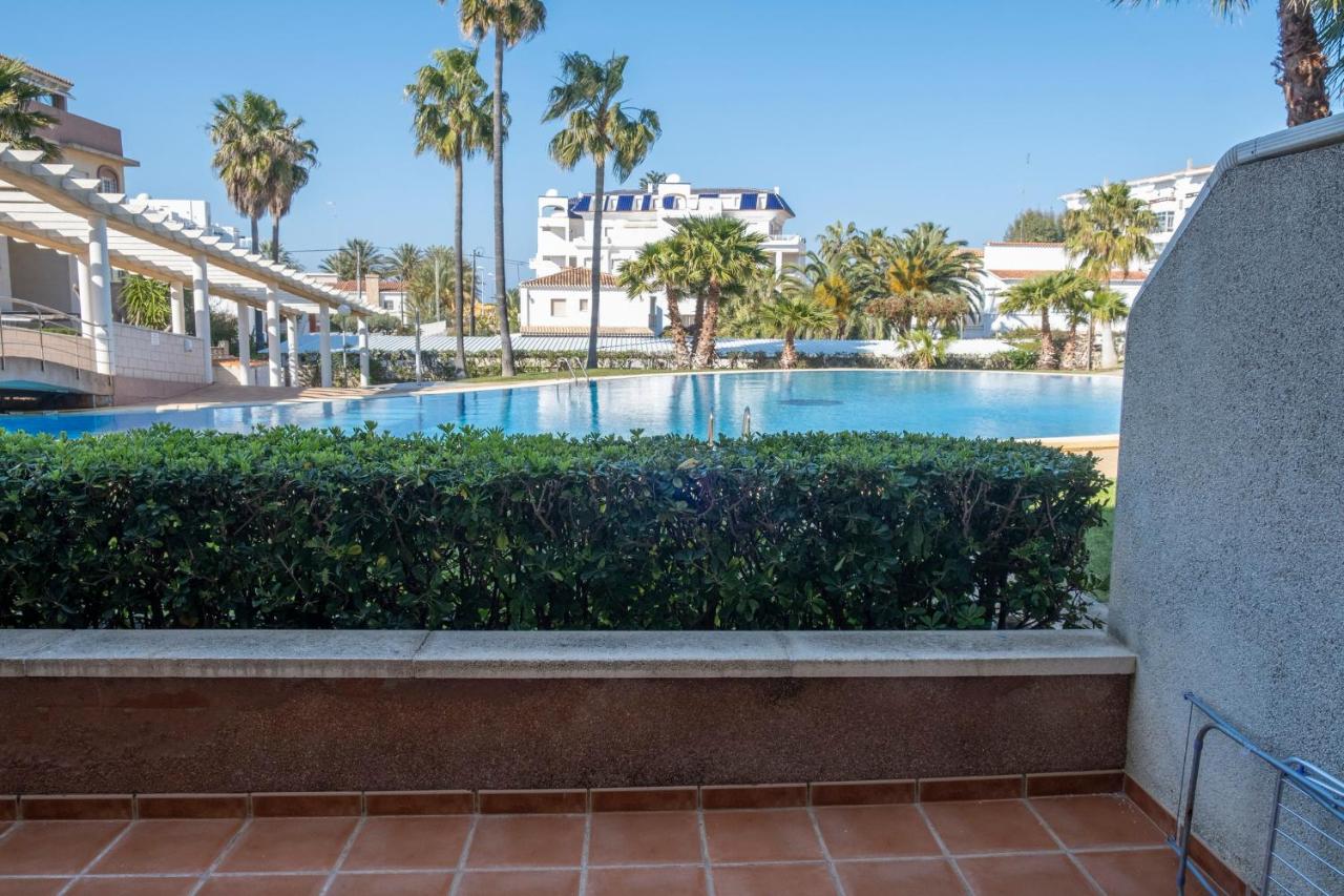 PARAISO II, piscina, barbacoa, padel ,parking, primera linea ...