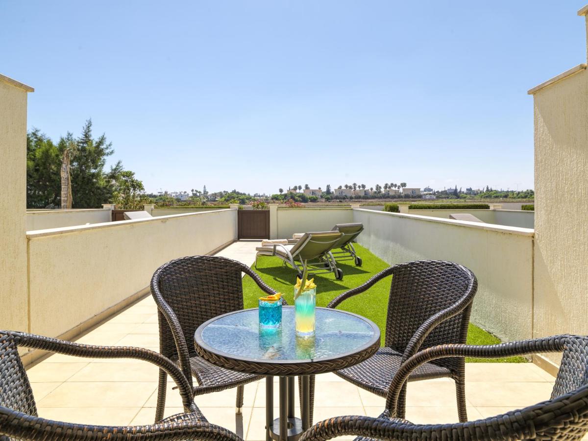 Olympic Lagoon Resort Ayia Napa photo