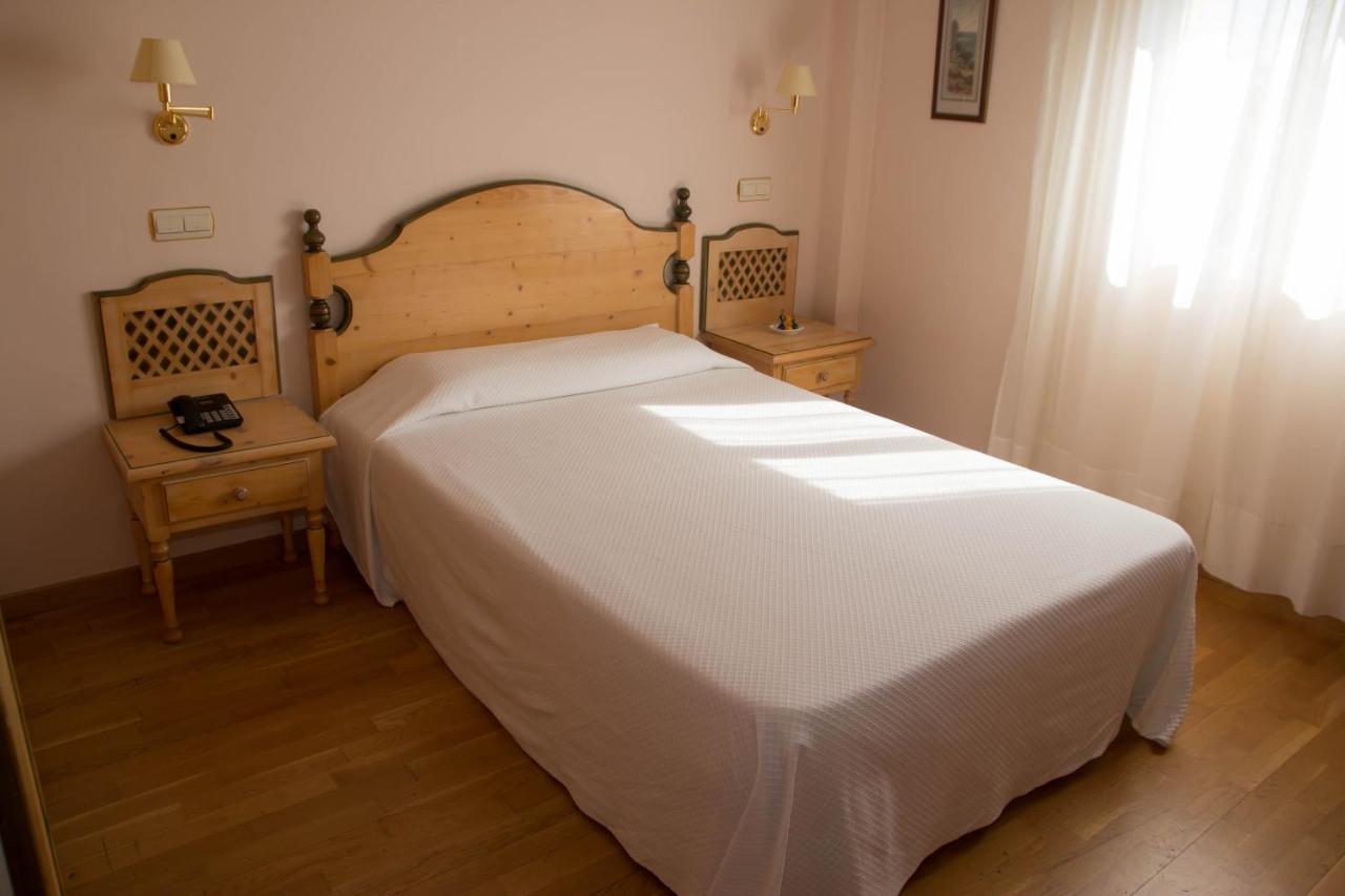 Hotel Puerta de Monfrague, Malpartida de Plasencia – Precios actualizados  2023