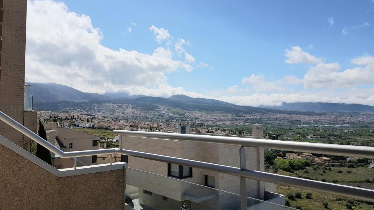Villa con Piscina privada y jardín a 5 minutos del centro ...