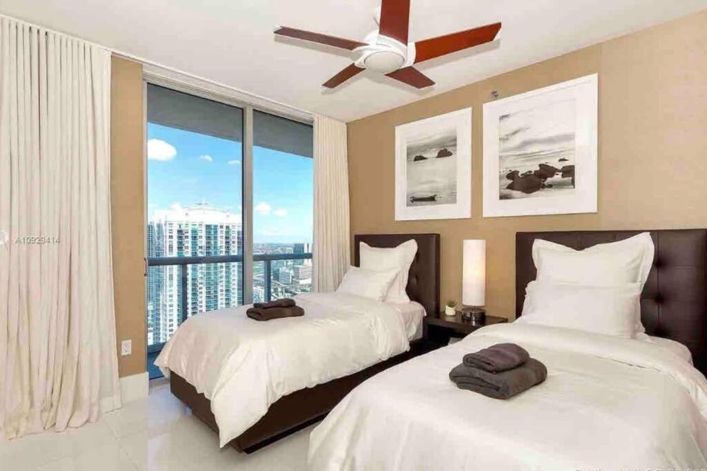 Icon Brickell -LUX 2 Bedroom with City & Bayview - 3