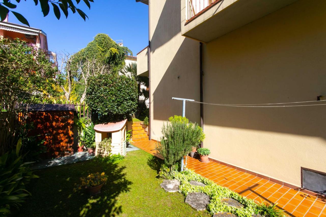 N043 - Numana, bilocale con giardino photo