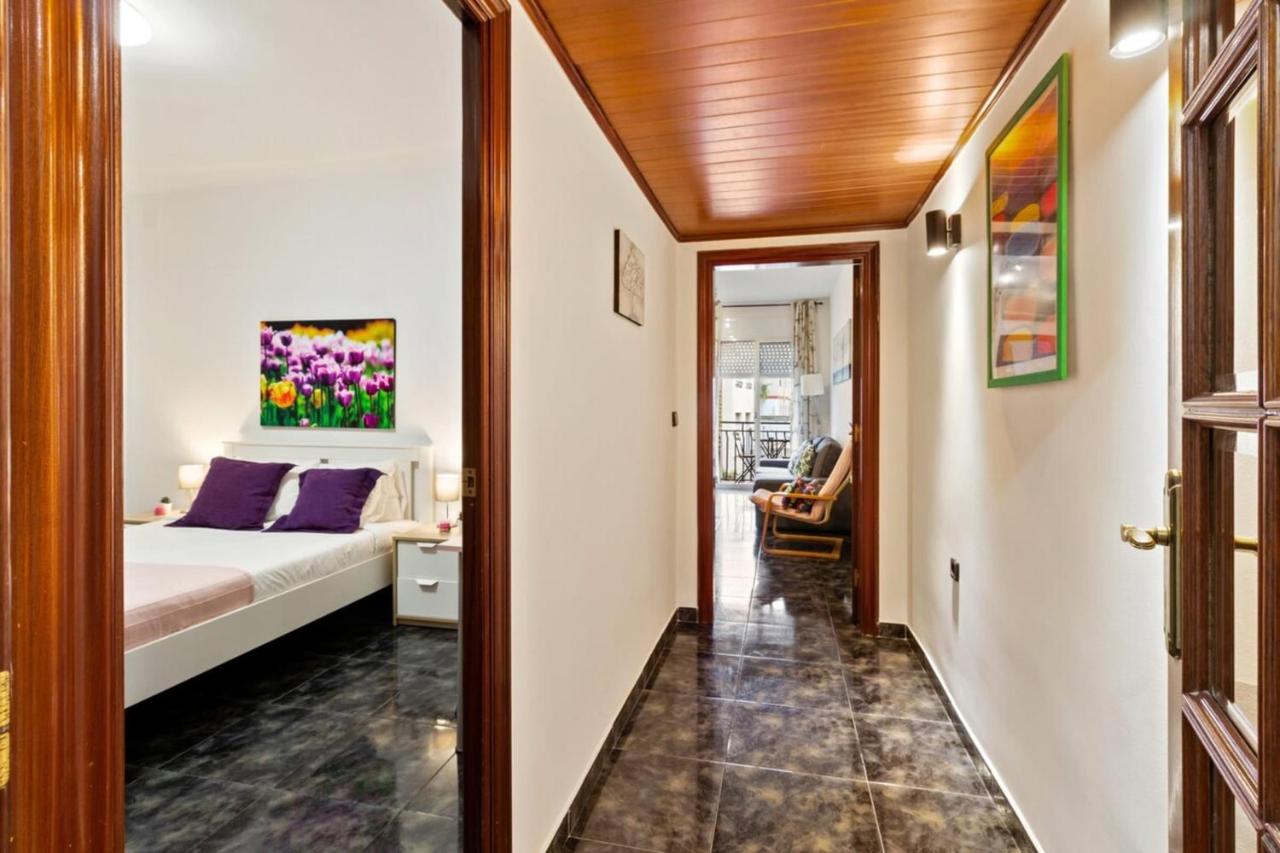 Cozy 3 Bedroom flat with Balcony close to Plaza España ...