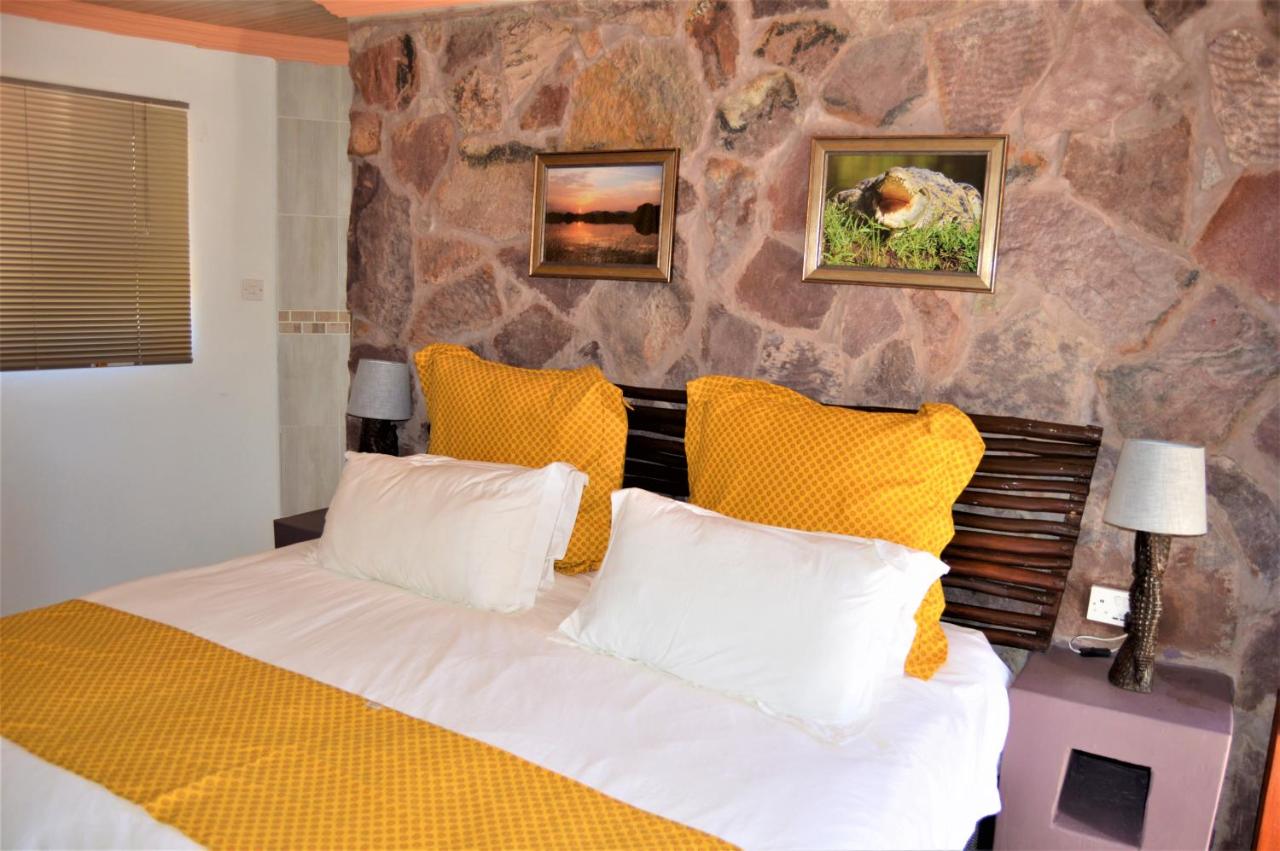 Crocodile Pools River Safaris Resort photo