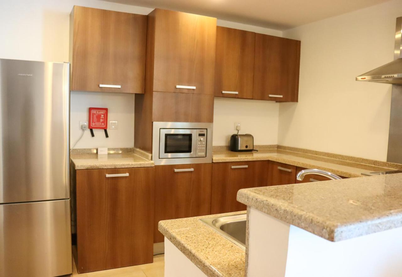 La Suite Dubai Hotel & Apartments photo