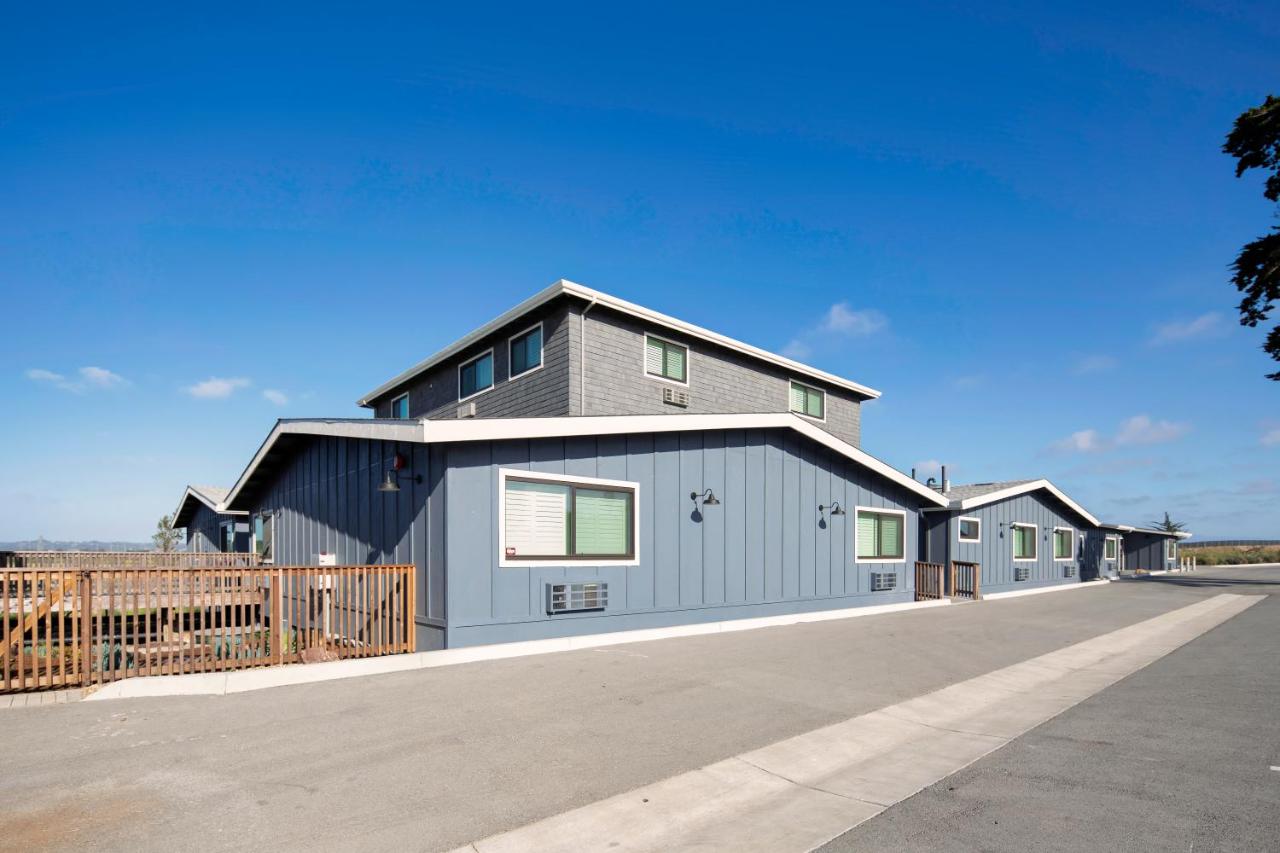 Inn At Moss Landing Point — photo 2
