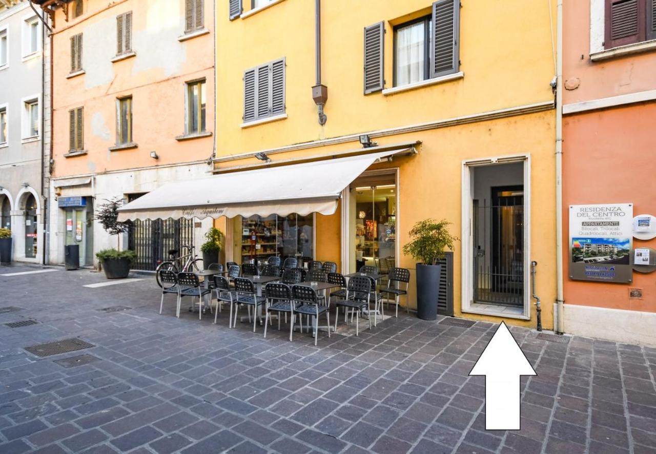 DesenzanoLoft Yellow Apartment, Desenzano del Garda – Updated 2023 Prices