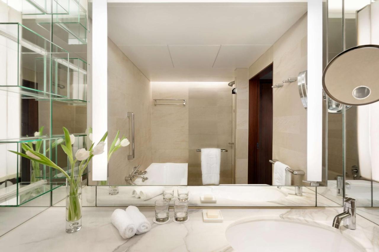 Shangri-La Beijing photo