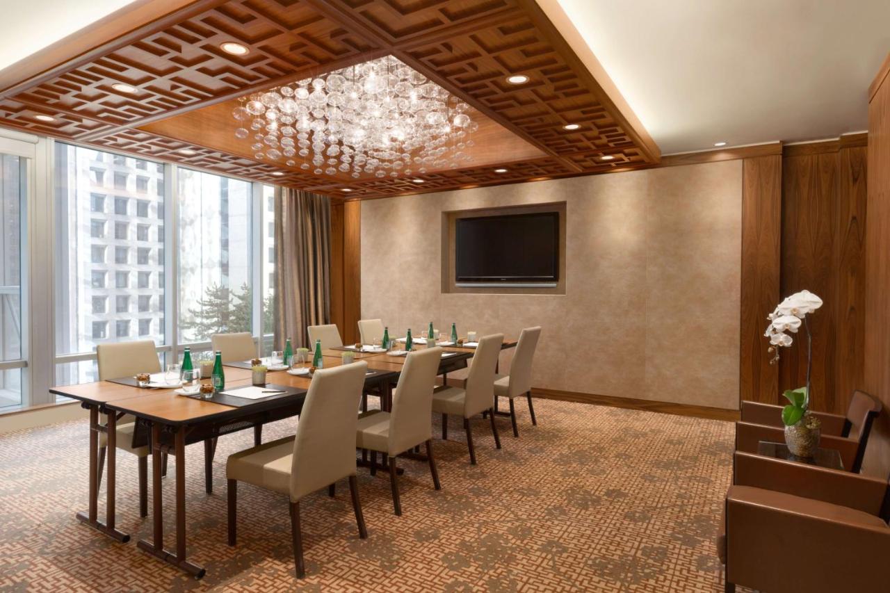 Shangri-La Vancouver photo