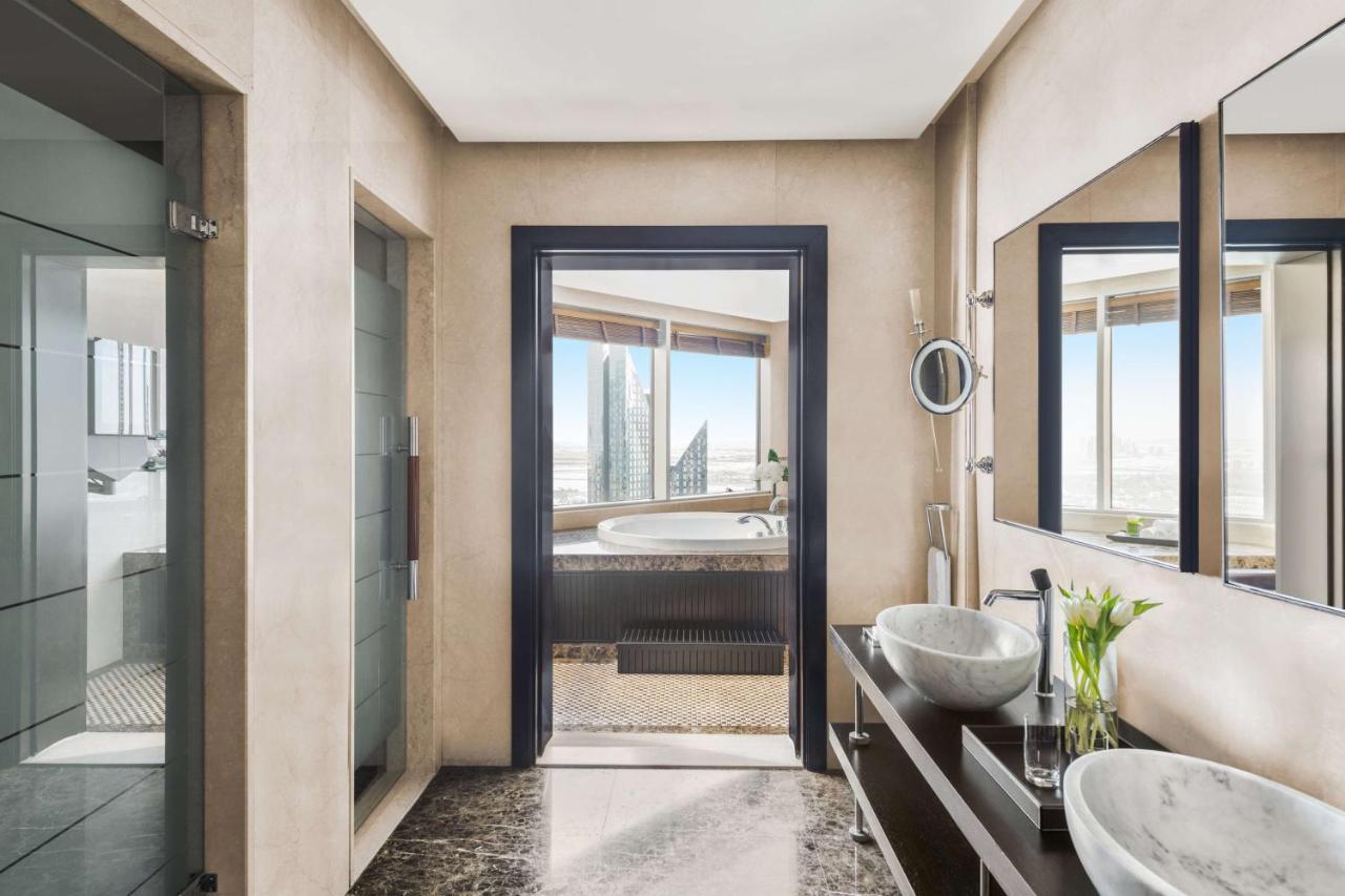 Shangri-La Dubai photo