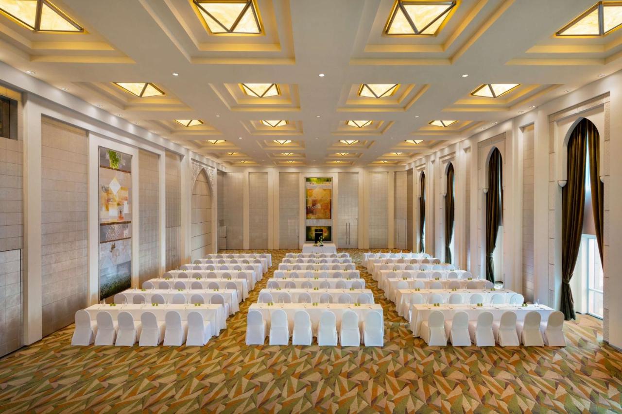Shangri-La Dubai photo