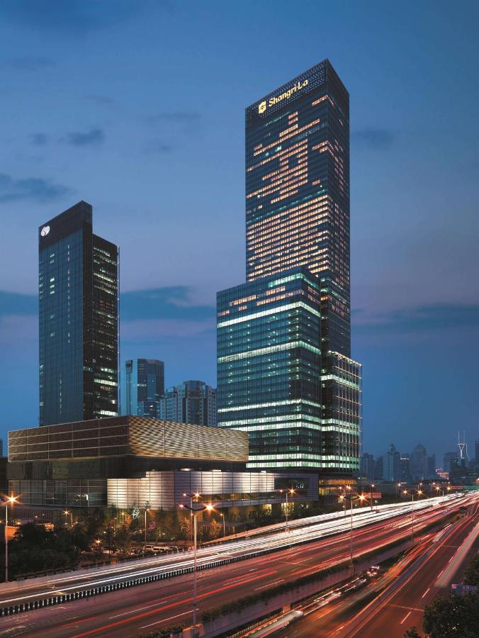 Jing An Shangri-La, Shanghai photo
