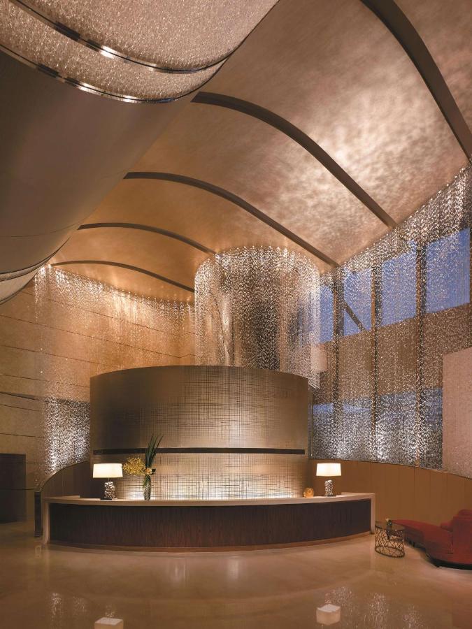 Jing An Shangri-La, Shanghai photo