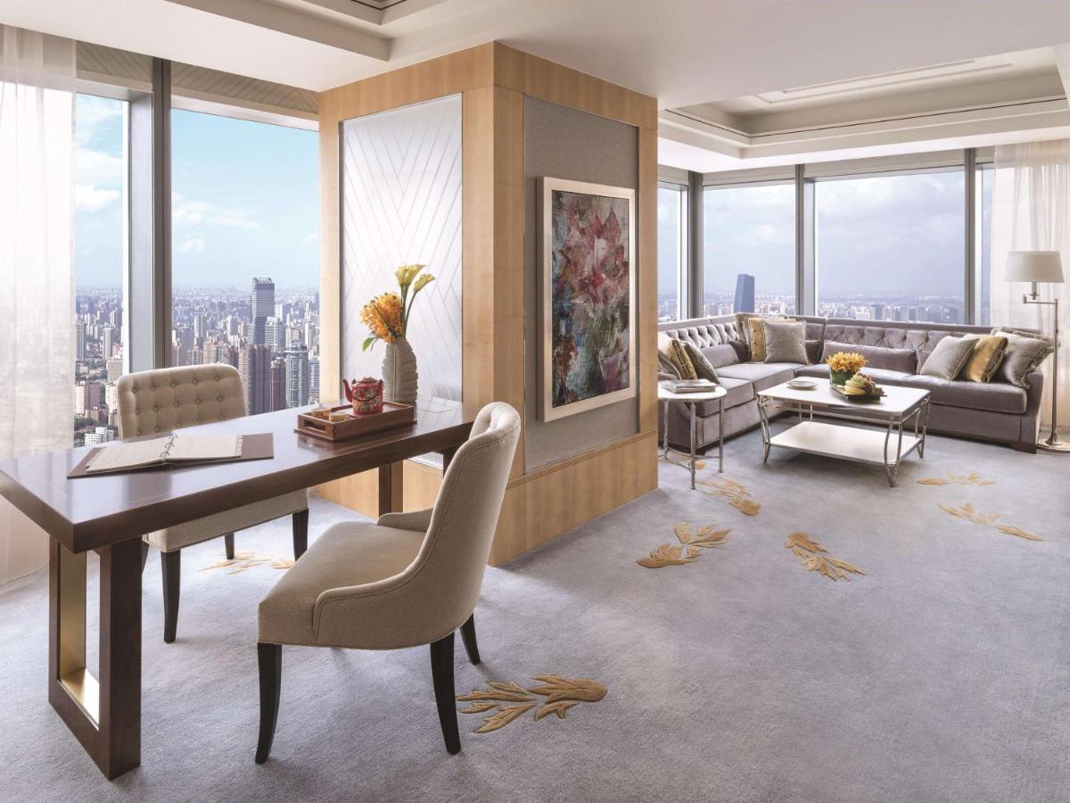 Jing An Shangri-La, Shanghai photo