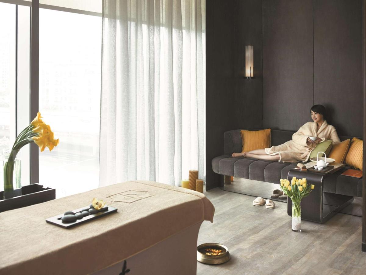 Jing An Shangri-La, Shanghai photo