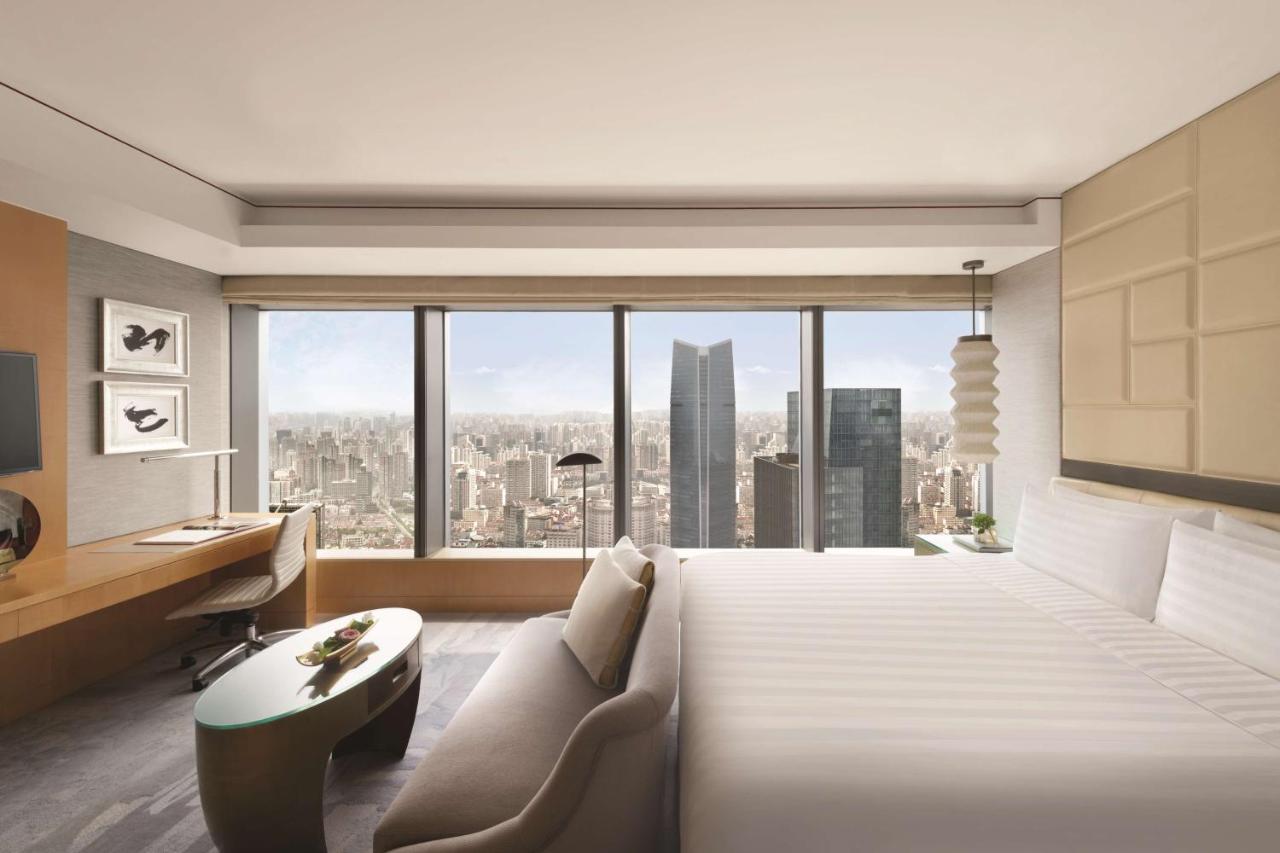 Jing An Shangri-La, Shanghai photo