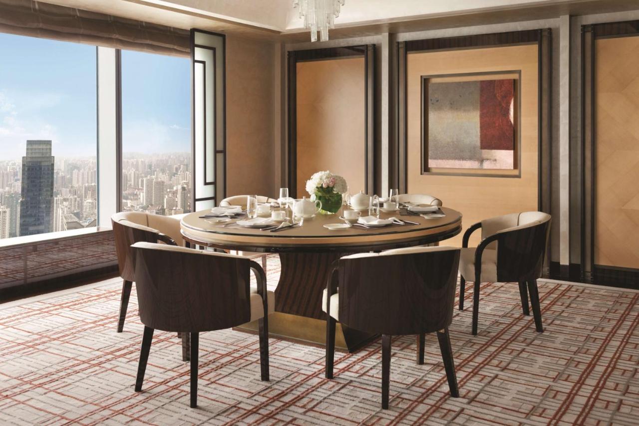 Jing An Shangri-La, Shanghai photo