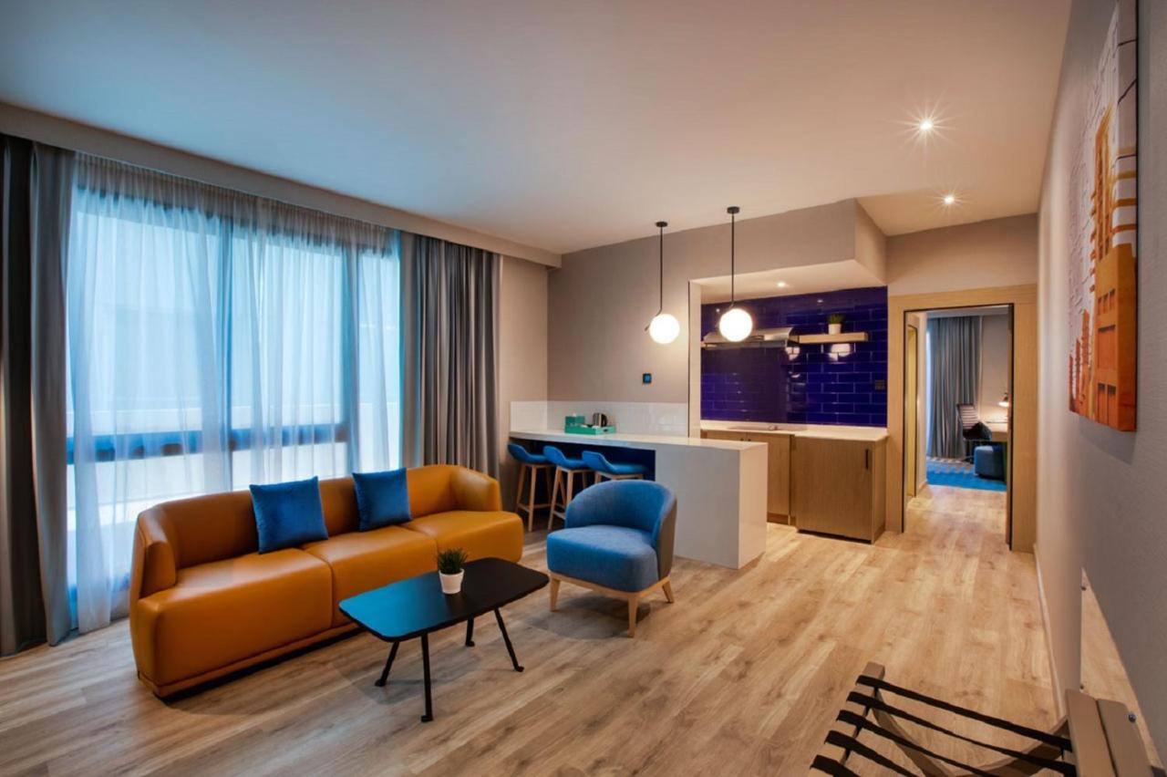 La Quinta by Wyndham Dubai Jumeirah photo