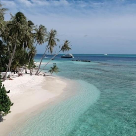 Beach: Ocean Breeze Maldives