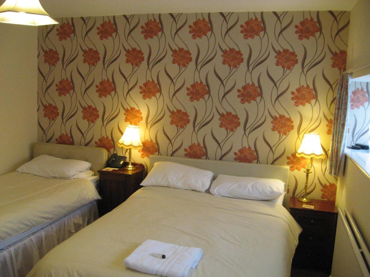 The Red Lion Hotel - Laterooms