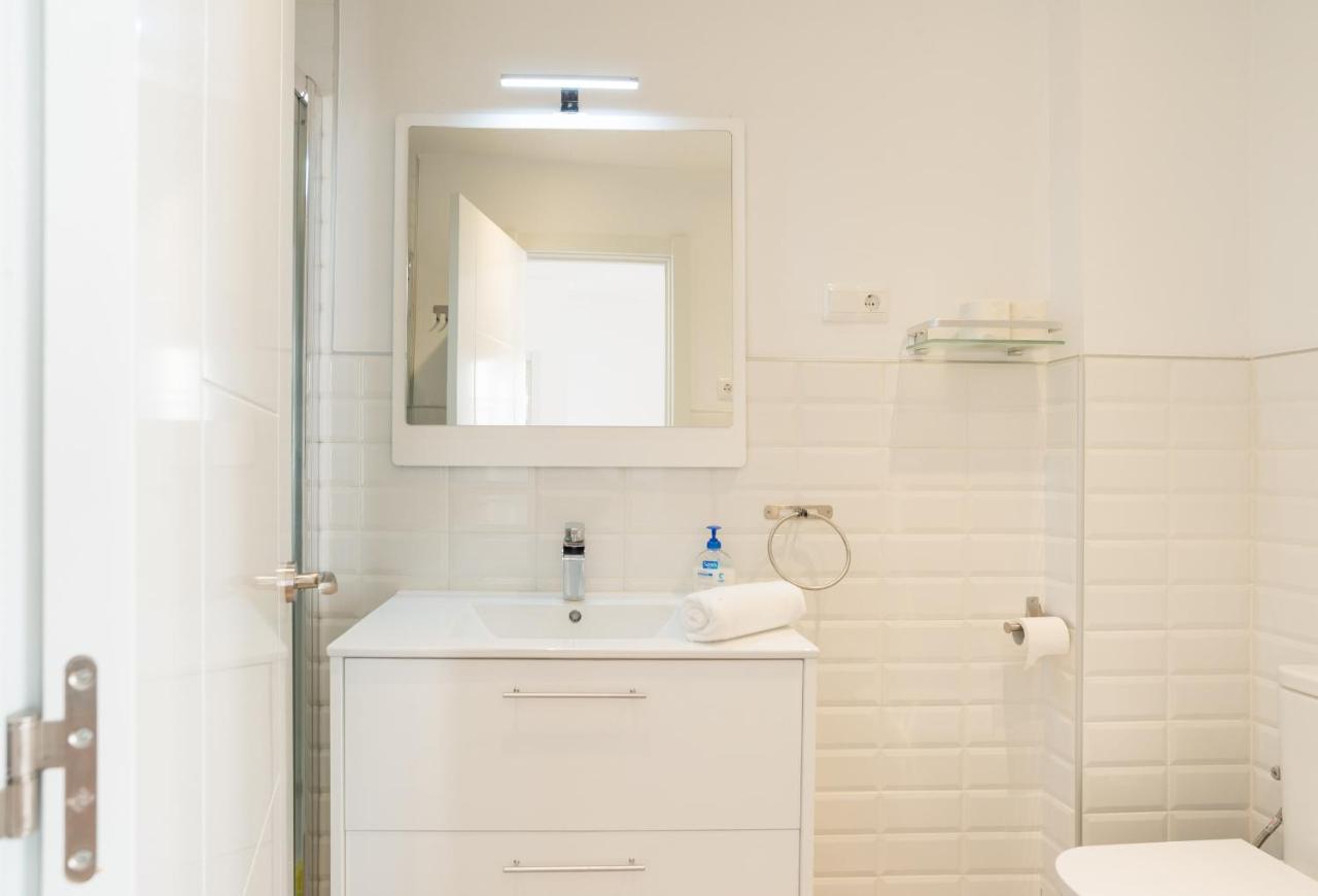 Urbe10 Plaza de la Constitucion 1 Bedroom Apartment - 5