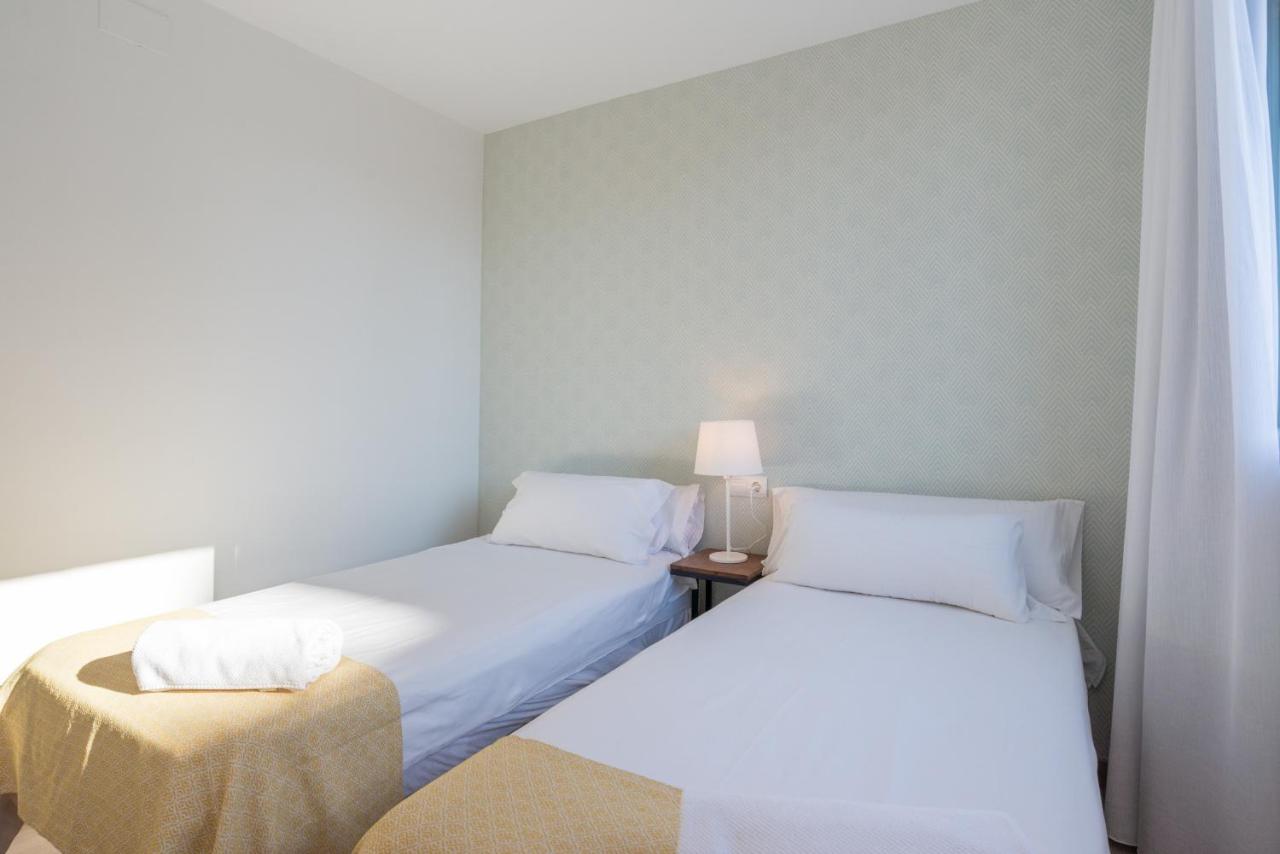 Urbe10 Atarazanas 2 Bedrooms Apartment, Málaga – Precios ...