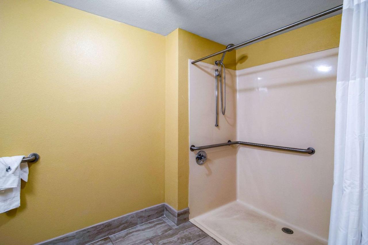 Palmetto Motel — photo 15