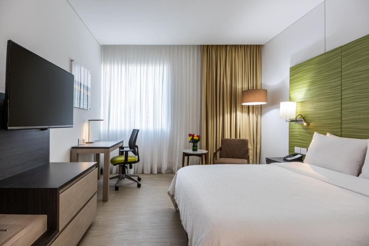Holiday Inn Express - Cartagena Bocagrande, an IHG Hotel photo