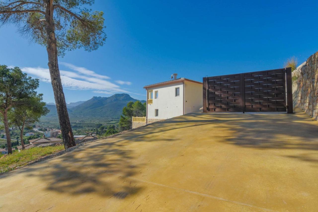 We Love Villas - Villa Cara-Mull 8pp, Alcalalí – Updated 2022 ...
