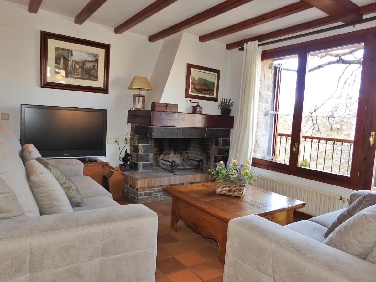CASA UNIFAMILIAR 8 pax con jardín URTX - CERDANYA, Urtx ...