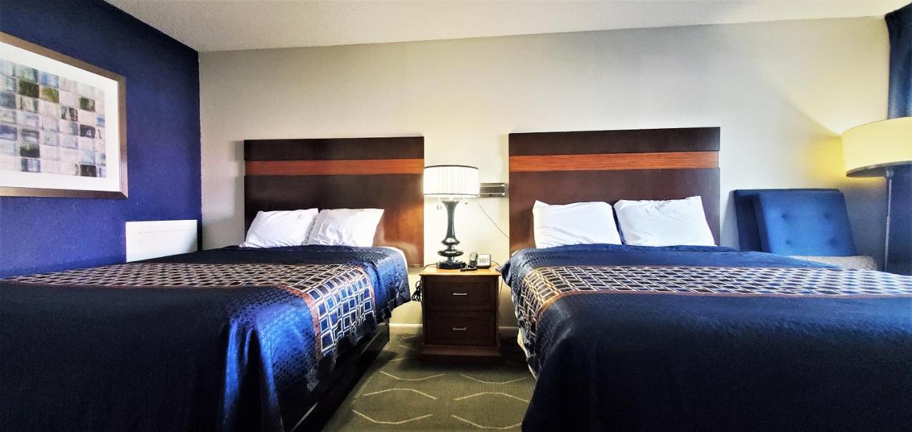 Economy Inn — photo 15