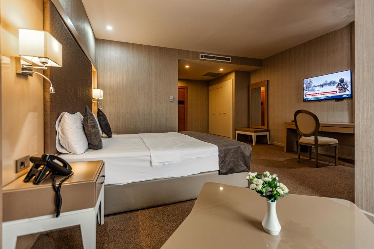 Sky Hotel Baku photo
