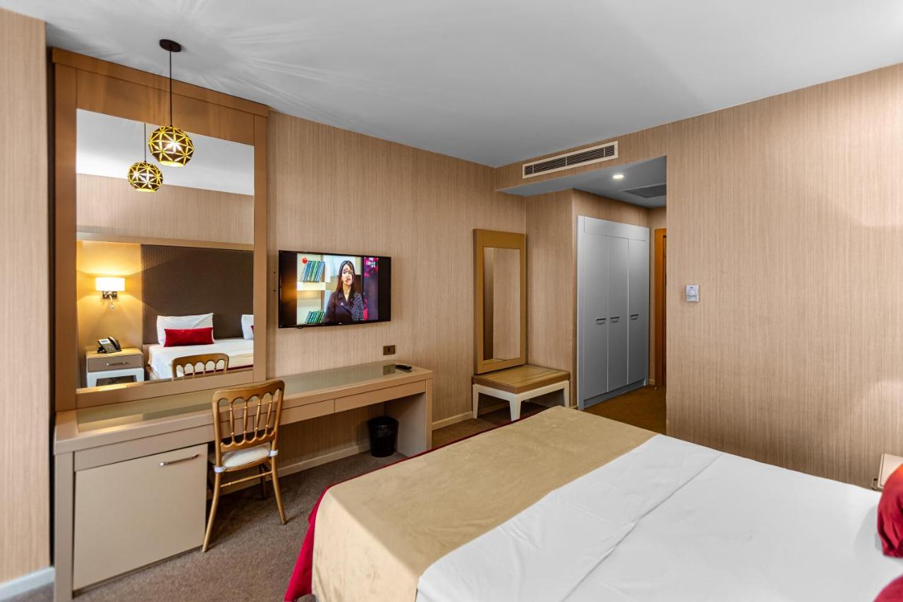 Sky Hotel Baku photo