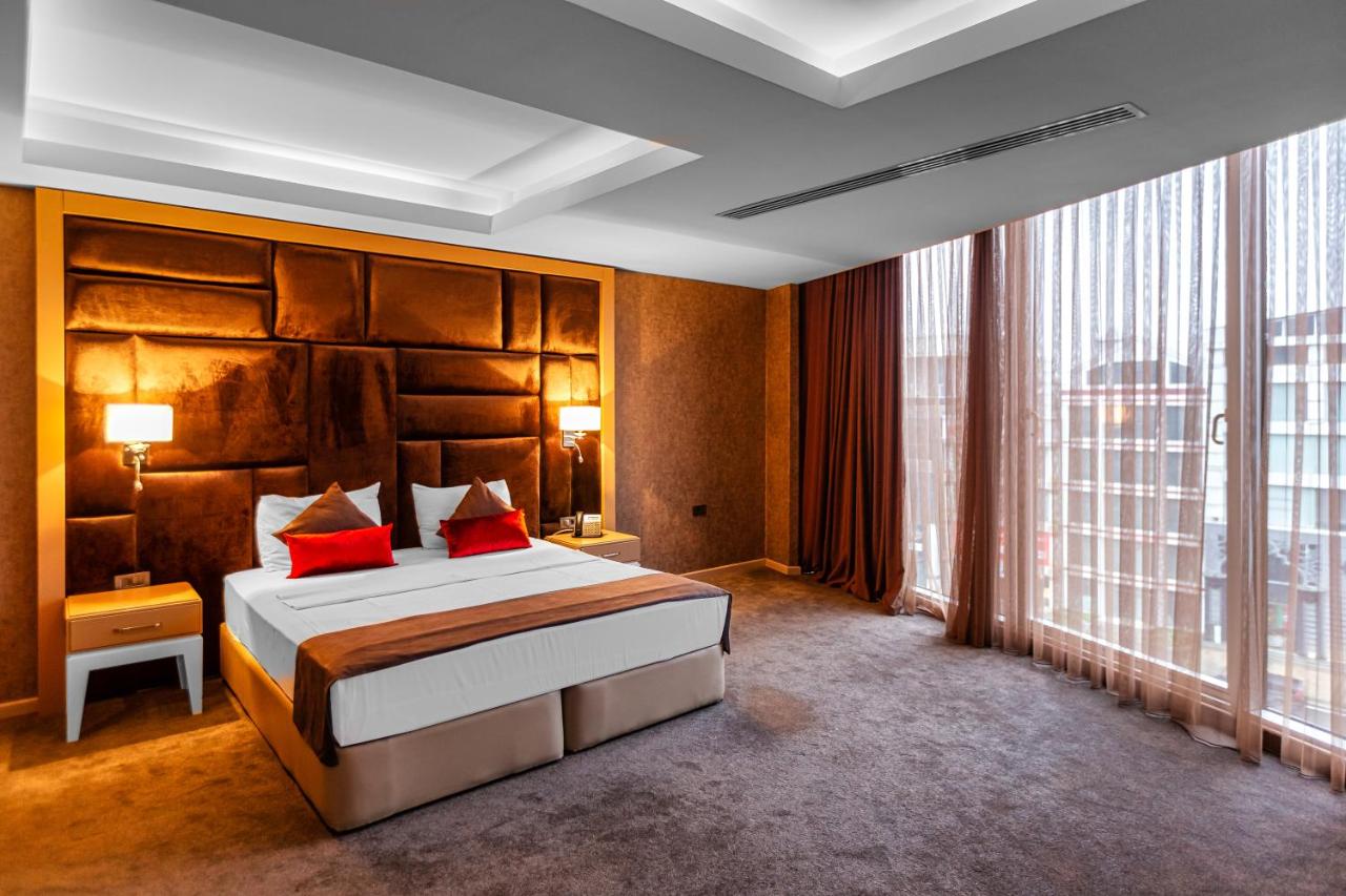 Sky Hotel Baku photo